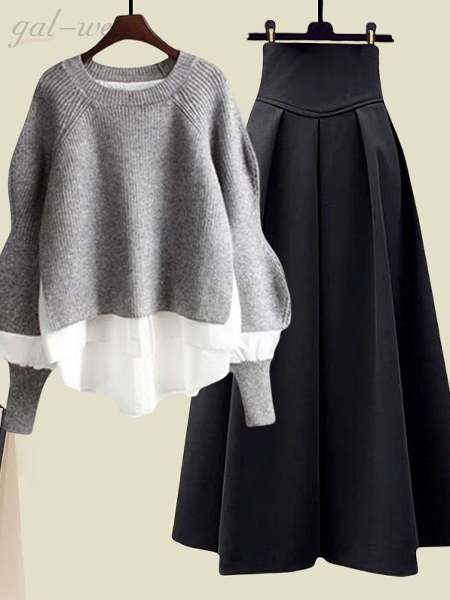 グレー/セーター＋ブラック/スカート