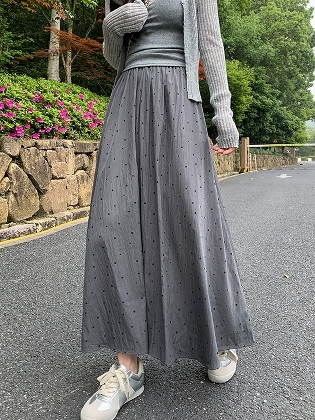 人気新作 スウィート韓国系ファッション ドット柄大きめのサイズ感 接触冷感 春夏  カジュアルパンツ